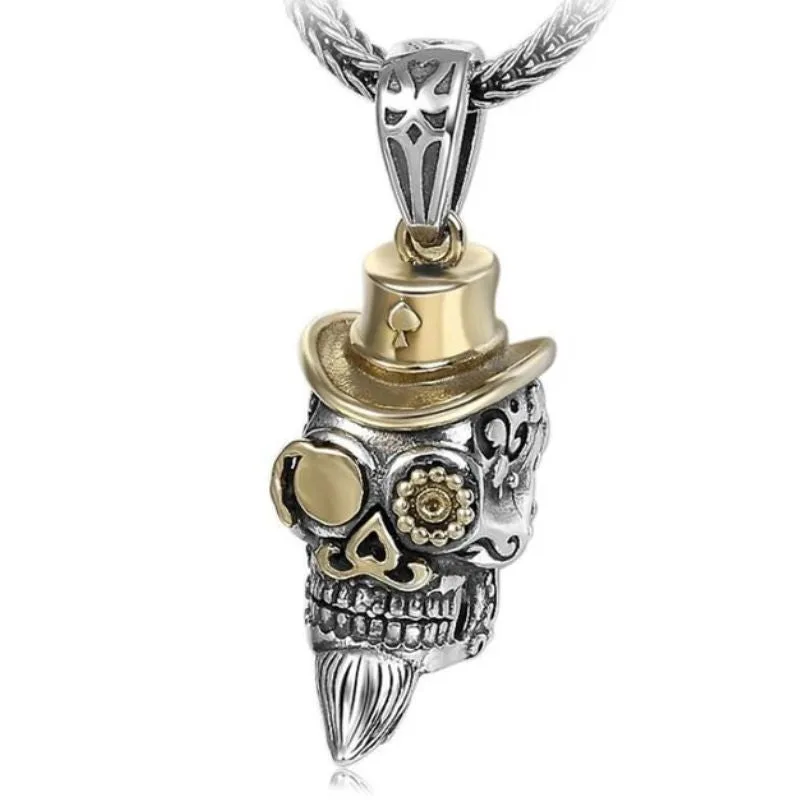 Steampunk necklace — skull