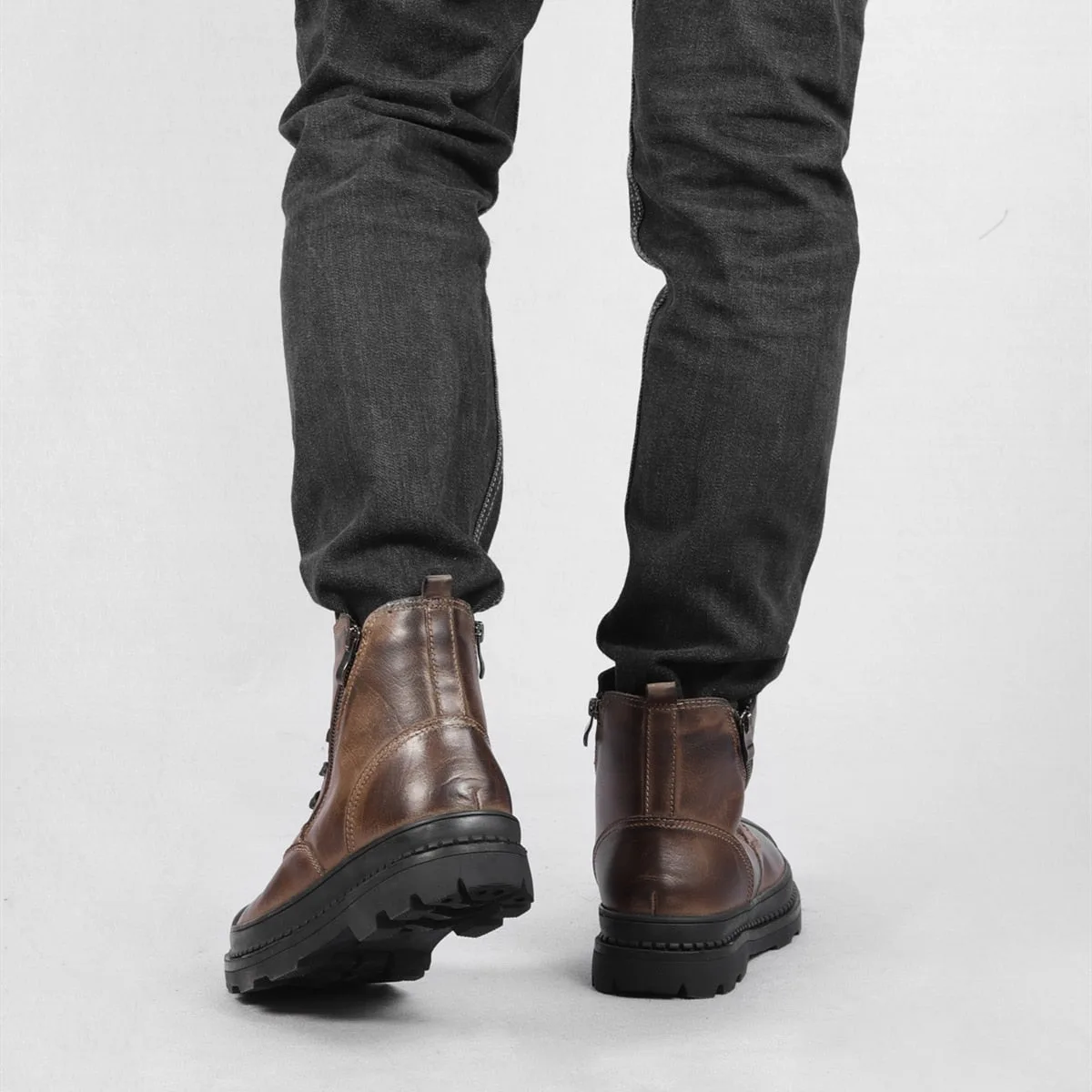 View 2 — Men’s vintage-style steampunk ankle boots — leather