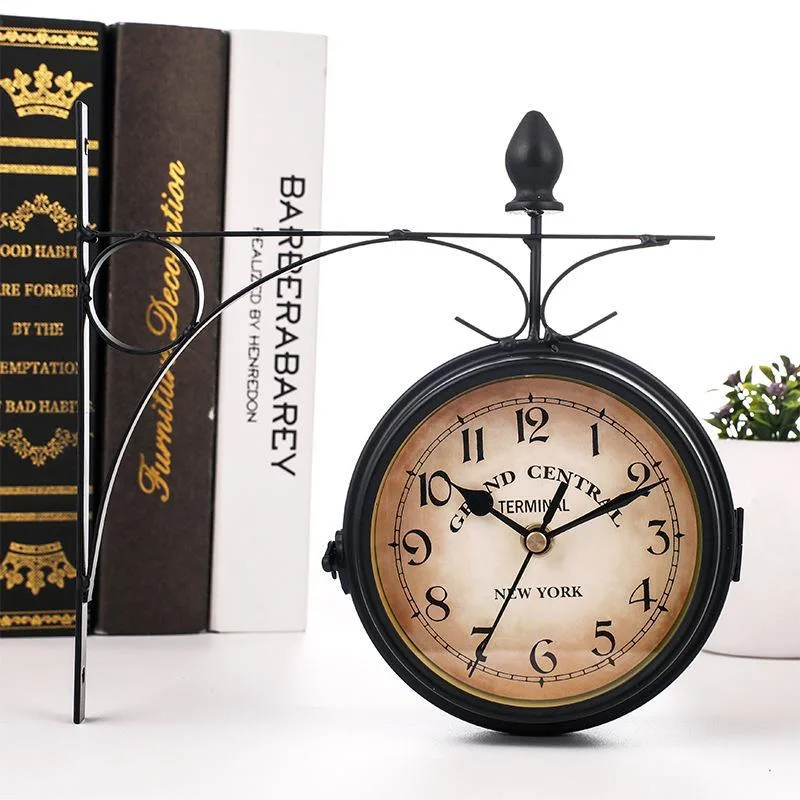 View 3 — Steampunk clock — Style station