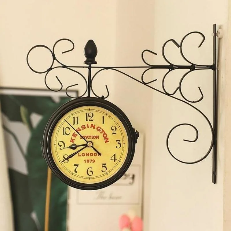 View 2 — Retro steampunk clock — station