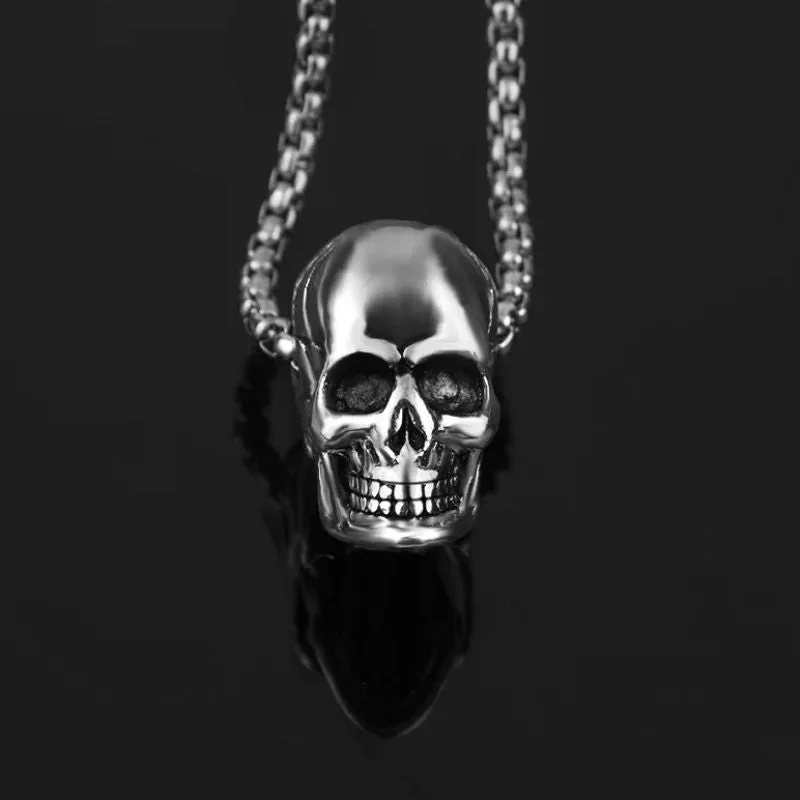 View 3 — Steampunk necklace — skull
