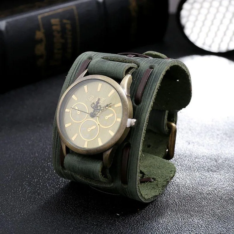View 5 — Steampunk watch — bracelet