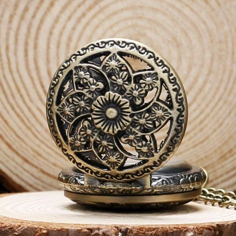 View 4 — Women’s antique-style steampunk pocket watch — Small