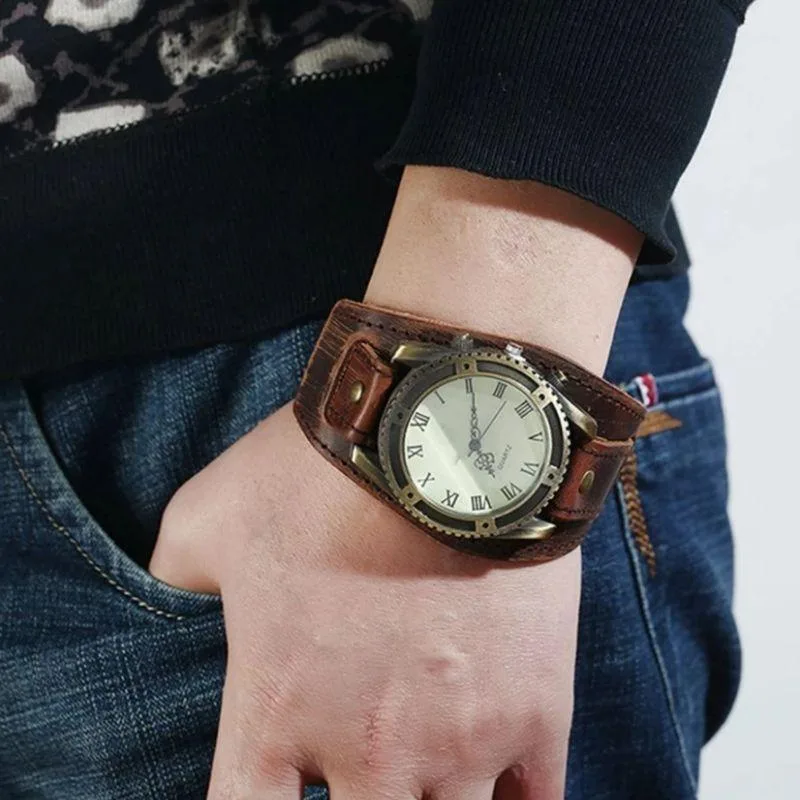 View 2 — Men’s vintage-style steampunk watch — bracelet leather