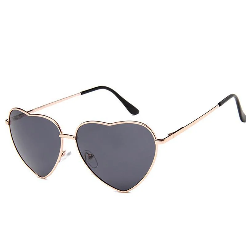 View 2 — Steampunk sunglasses — heart gold-coloured