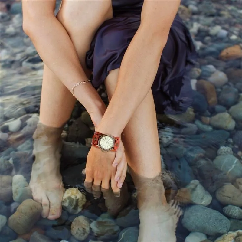 View 14 — Women’s retro steampunk watch