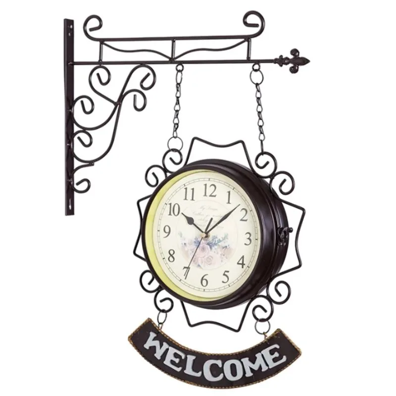 Vintage-style steampunk clock — double face