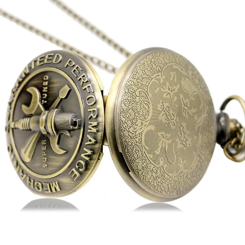 View 3 — Men’s steampunk pocket watch — Quartz
