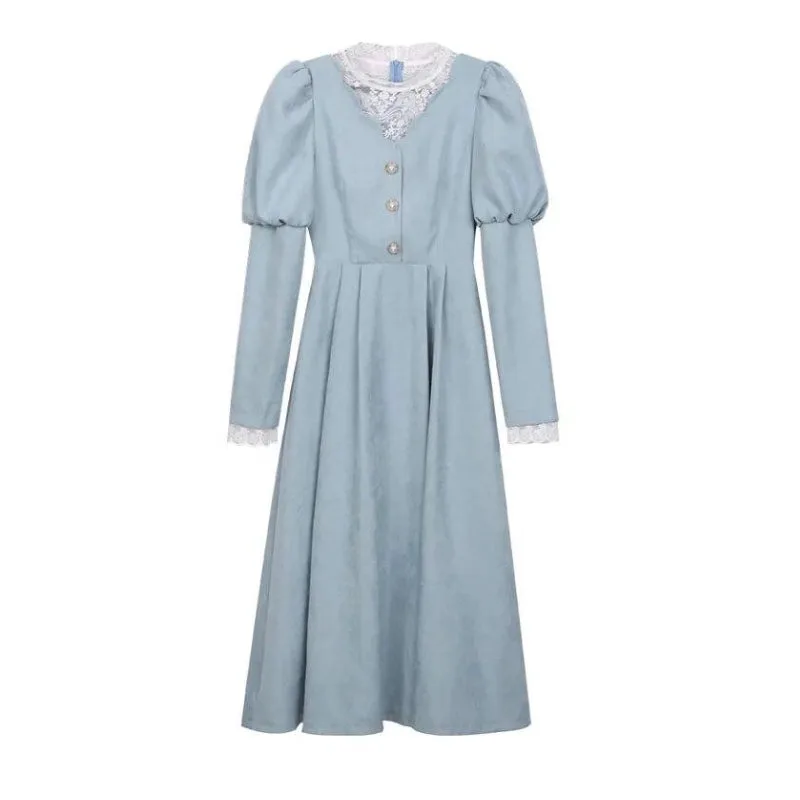 Vintage-style steampunk dress — spirit