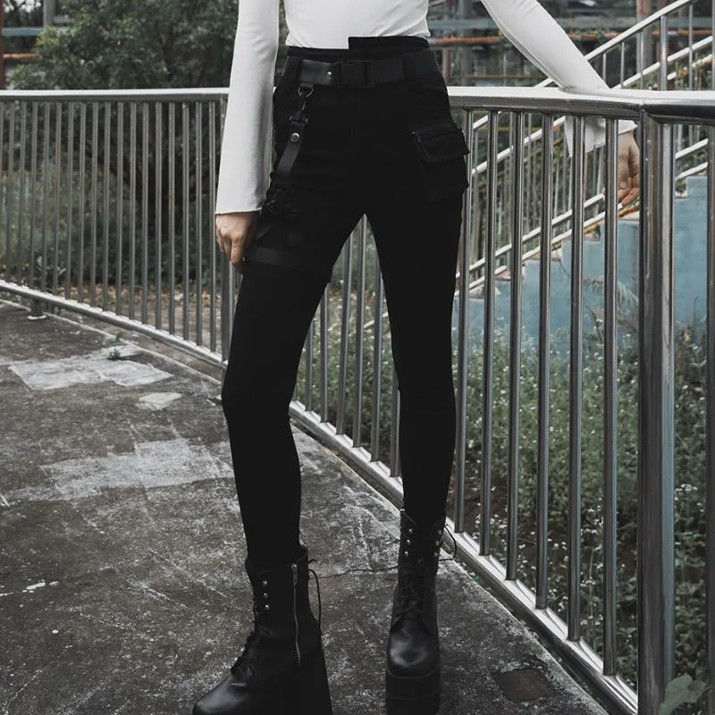 View 3 — Steampunk jean gothic 