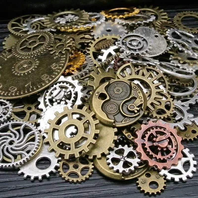 Steampunk jewellery cogs