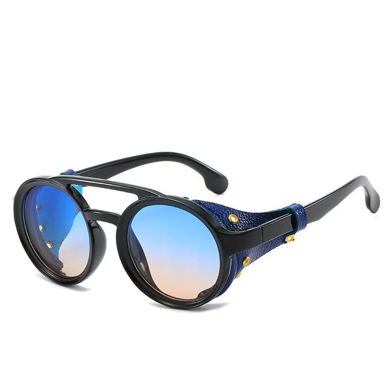 Vintage-style steampunk glasses Vintage-style steampunk glasses